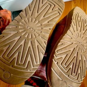 Girls Ugg Boots size 3